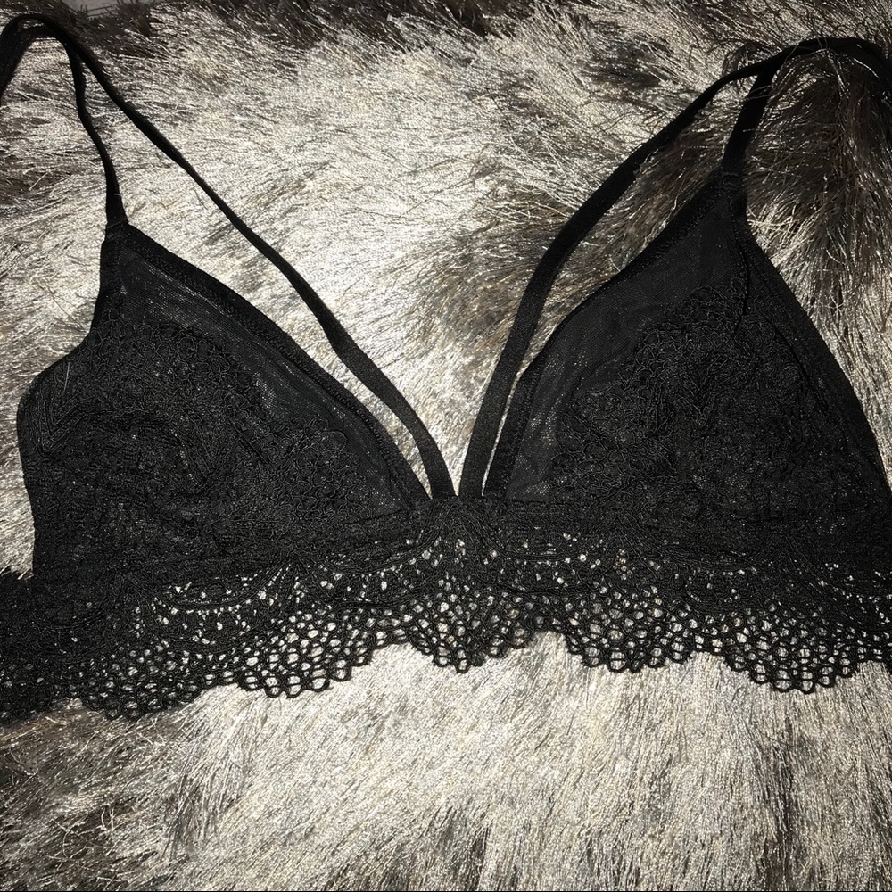 VS lace bralette
